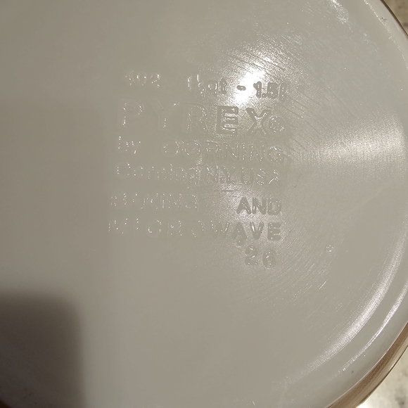 Pyrex Woodland Patterned Mixing Bowls Set 2 1970 Opalware - Picture 12 of 15